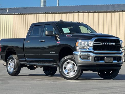 Used 2022 RAM 2500 Tradesman image 2