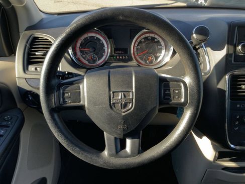 Used 2017 Dodge Grand Caravan SE w/ Power Window Group image 27