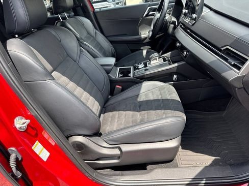 Used 2024 Mitsubishi Outlander SE AWD/4WD image 64
