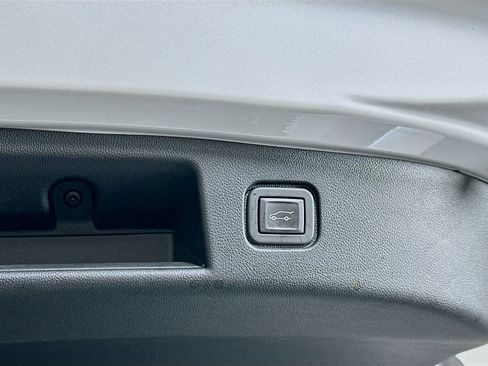 Used 2024 Honda Prologue Touring image 30