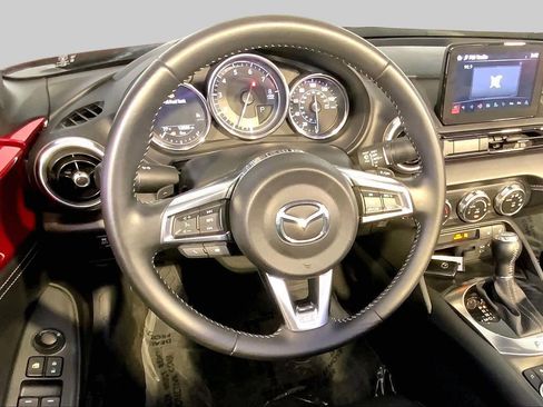 Used 2023 MAZDA MX-5 Miata Grand Touring RWD image 6