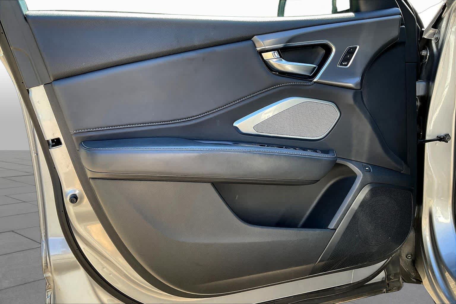 Used 2019 Acura RDX w/ Advance Package FWD image 22