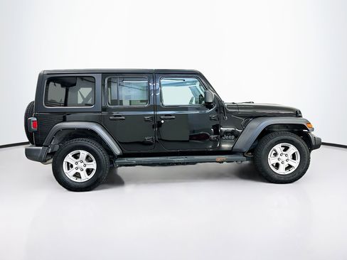 Used 2022 Jeep Wrangler Sport S image 10