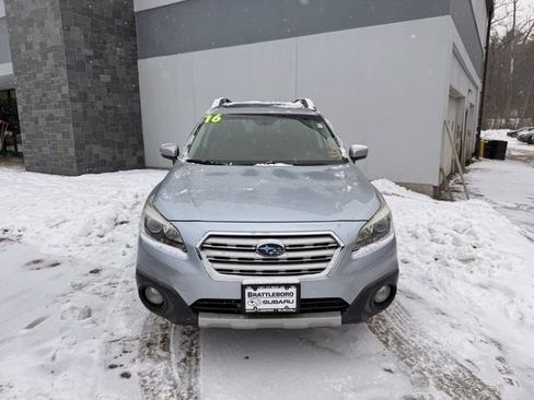 Used 2016 Subaru Outback 3.6R Limited image 11