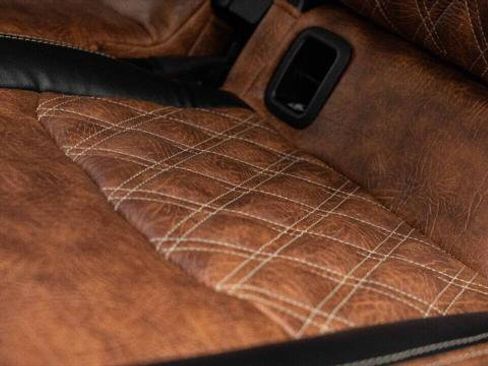 Used 2023 Jeep Gladiator Sport image 30