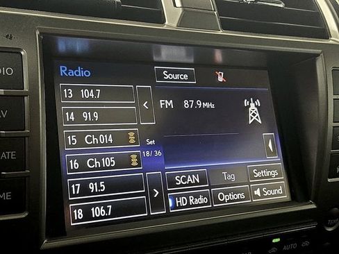 Used 2020 Lexus GX 460 Premium image 18