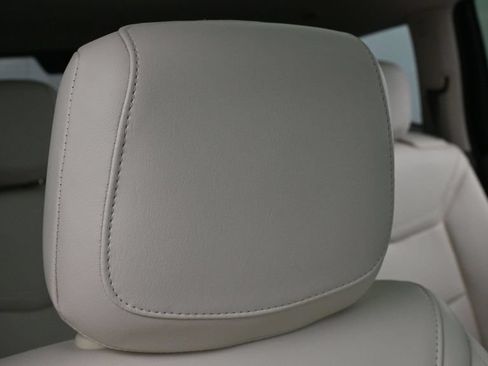 Certified 2024 Cadillac XT6 Premium Luxury FWD image 18