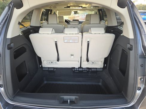 New 2026 Honda Odyssey Touring image 22