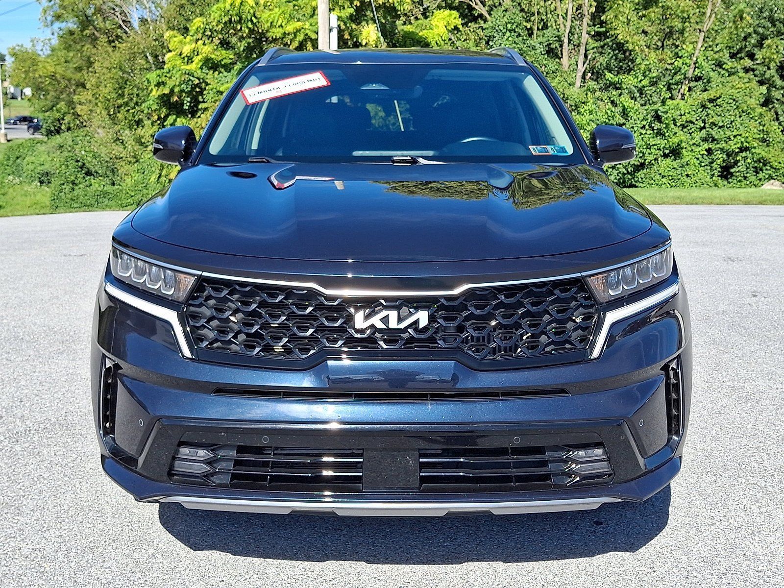 Used 2023 Kia Sorento EX AWD/4WD image 2