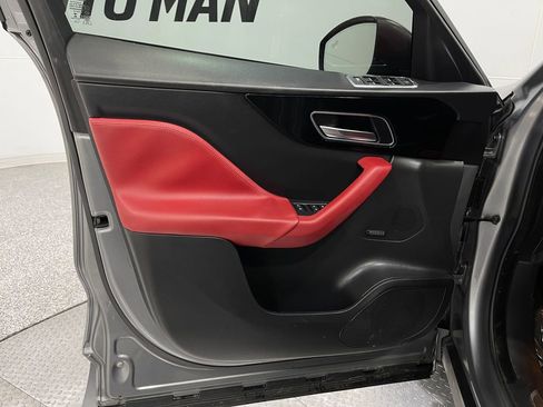 Used 2020 Jaguar F-PACE Checkered Flag image 16