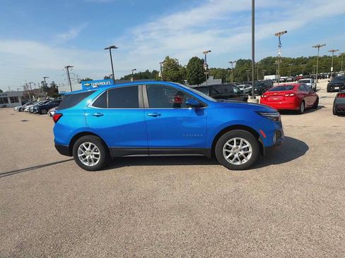 Certified 2024 Chevrolet Equinox LT AWD/4WD image 9