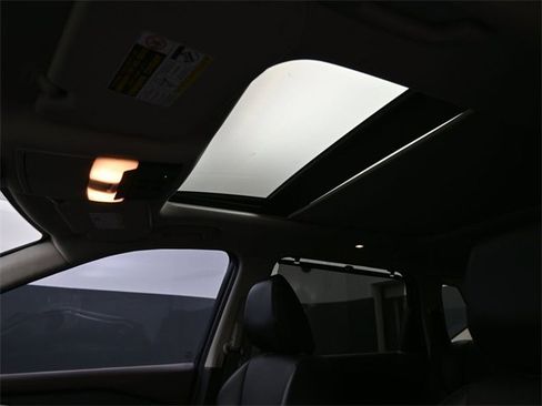 Certified 2021 Nissan Rogue SV w/ Premium Package image 2