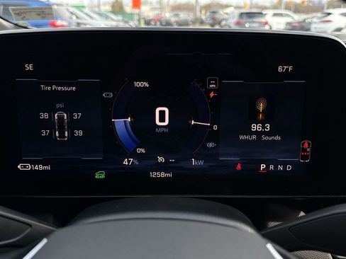 Used 2026 Chevrolet Equinox EV LT image 5