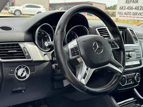 Used 2012 Mercedes-Benz ML 350 4MATIC w/ Premium 1 Pkg image 13