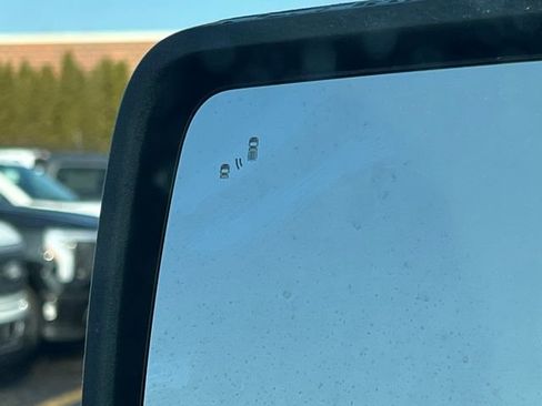 New 2025 Ford F150 Lightning XLT image 10