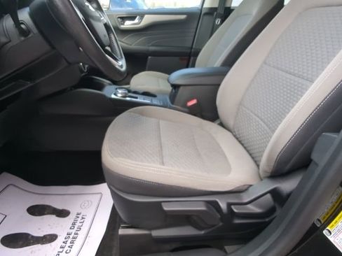 Used 2021 Ford Escape SE w/ Cold Weather Package AWD/4WD image 11