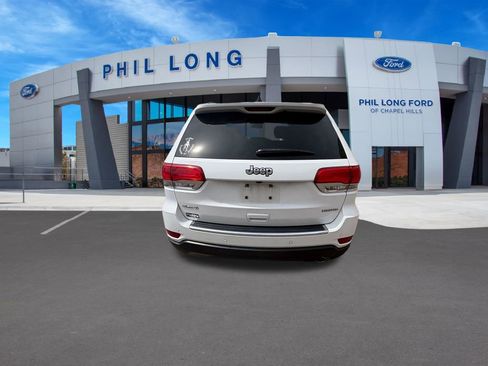 Used 2019 Jeep Grand Cherokee Limited AWD/4WD image 4