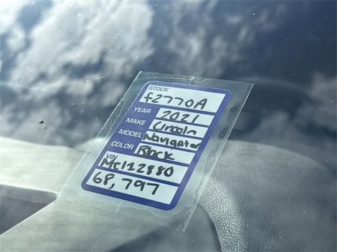 Used 2021 Lincoln Navigator L Reserve w/ Luxury Package image 7