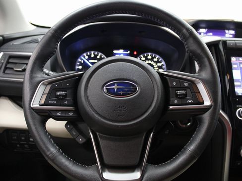 Used 2020 Subaru Ascent Limited AWD/4WD image 38