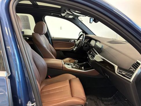 Used 2019 BMW X5 xDrive40i w/ Convenience Package AWD/4WD image 39