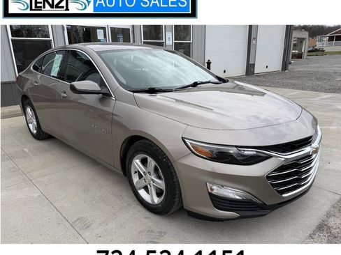 Used 2022 Chevrolet Malibu LS image 1