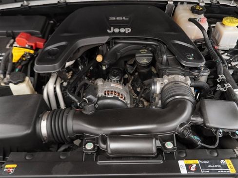 Certified 2021 Jeep Gladiator Rubicon w/ Cold Weather Group image 50