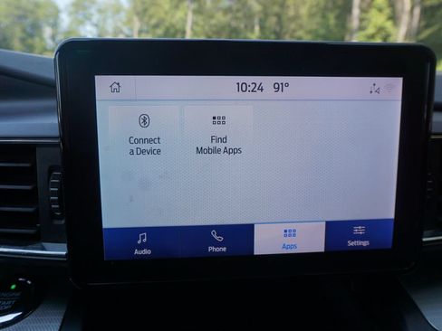 Used 2020 Ford Explorer XLT w/ Equipment Group 202A RWD image 10