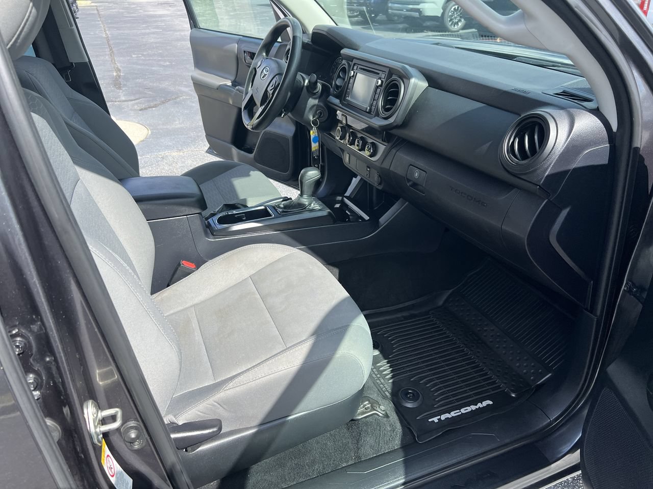 Used 2018 Toyota Tacoma SR w/ SR Convenience Package AWD/4WD image 34