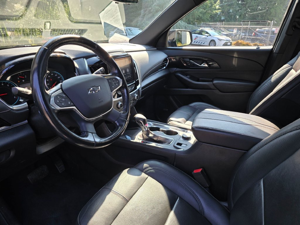 Used 2022 Chevrolet Traverse RS AWD/4WD image 11