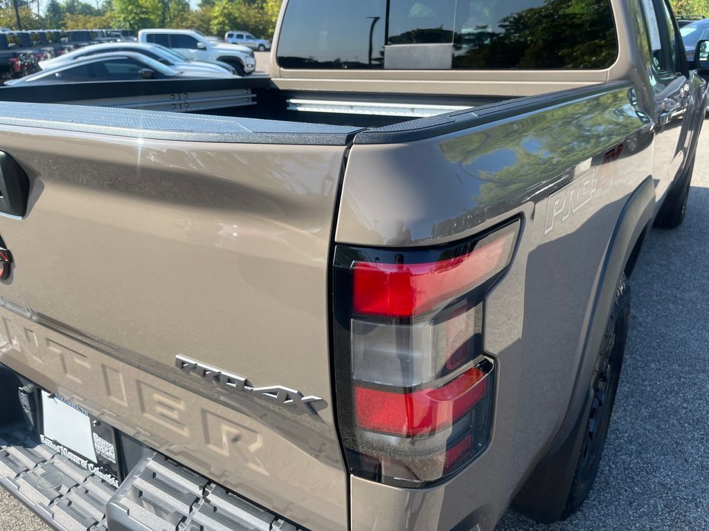 Used 2023 Nissan Frontier PRO-4X w/ Pro Convenience Package AWD/4WD image 45