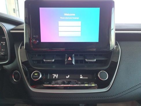 Used 2023 Toyota Corolla XSE image 18