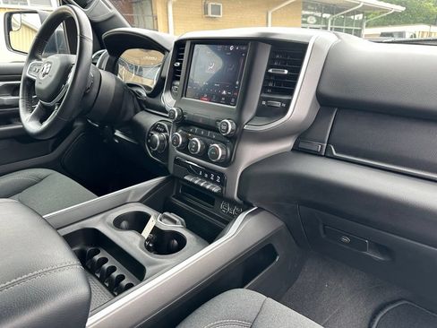 Used 2023 RAM 1500 Big Horn AWD/4WD image 18