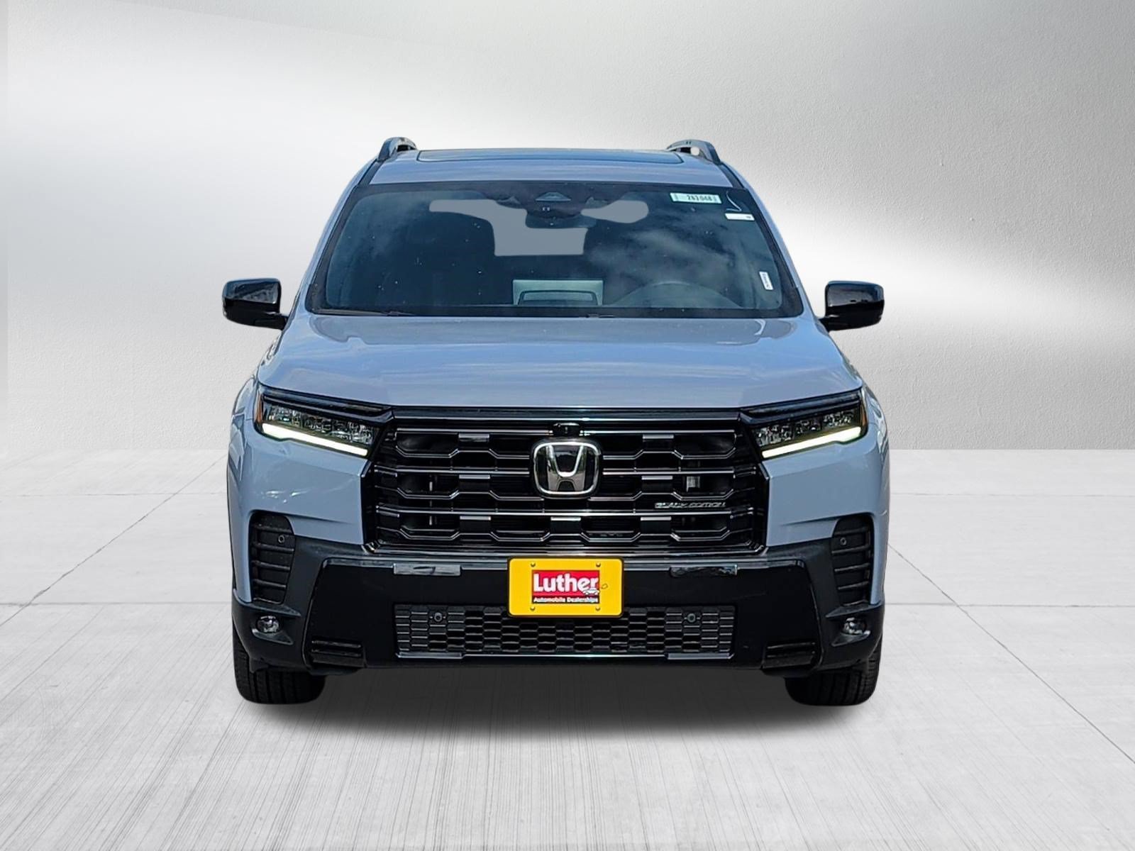 New 2026 Honda Pilot Black Edition image 2