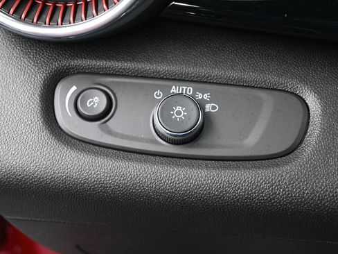 Used 2026 Chevrolet Trax RS image 30