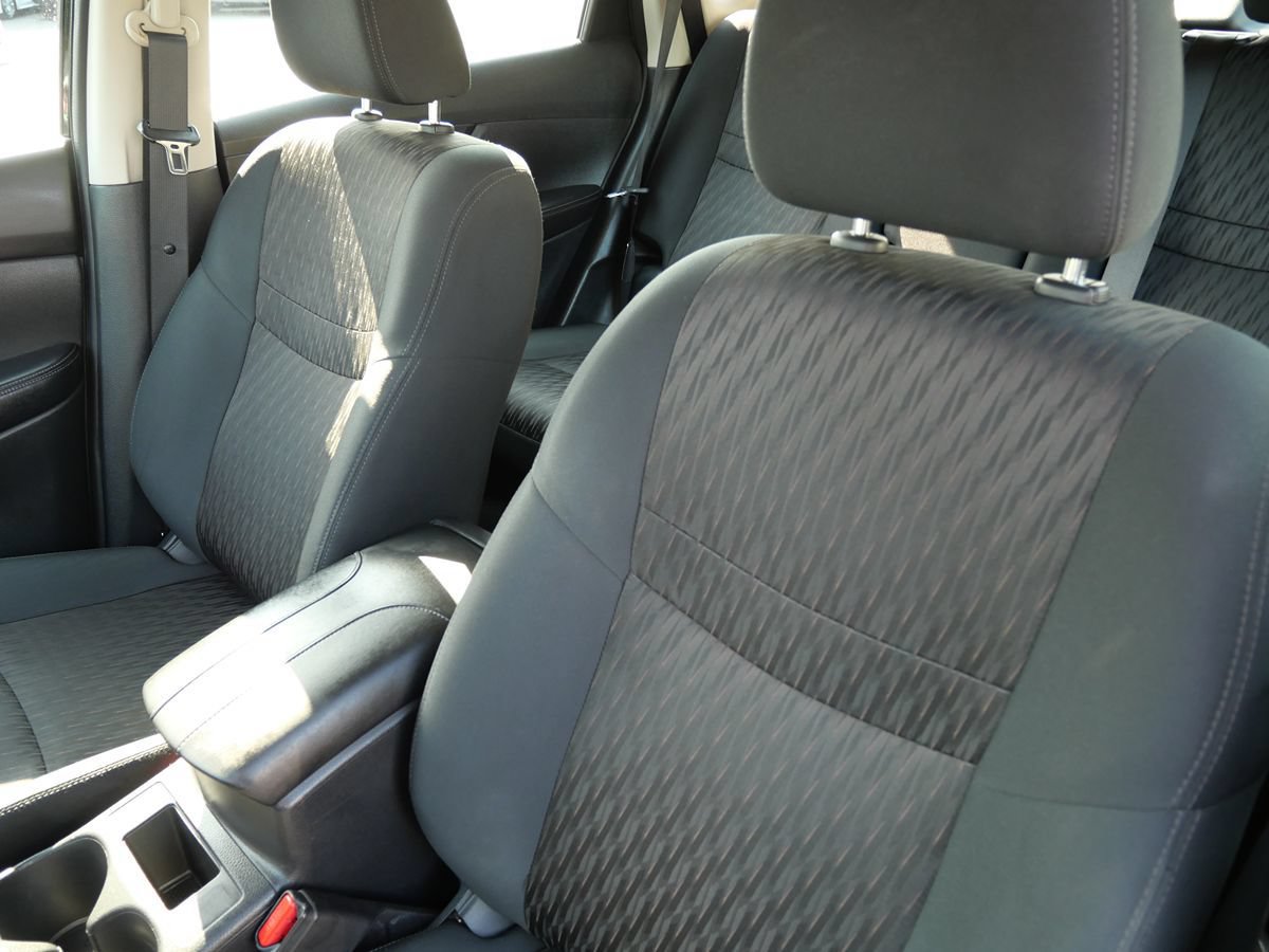 Used 2018 Nissan Rogue S AWD/4WD image 11