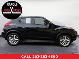 Used 2011 Nissan Juke SV image 2