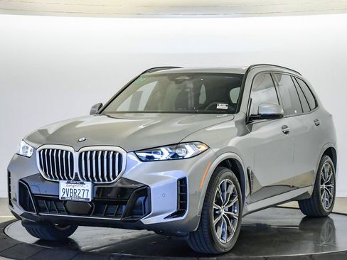 Used 2026 BMW X5 sDrive40i w/ M Sport Package RWD image 1