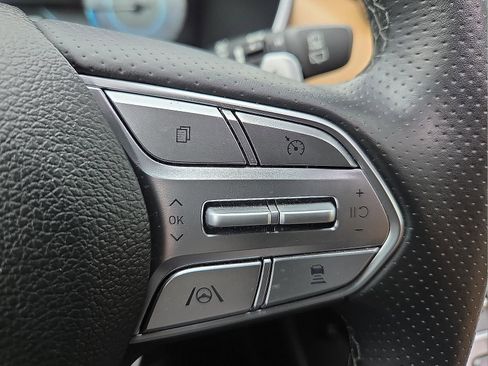 Used 2022 Hyundai Santa Fe Calligraphy image 16