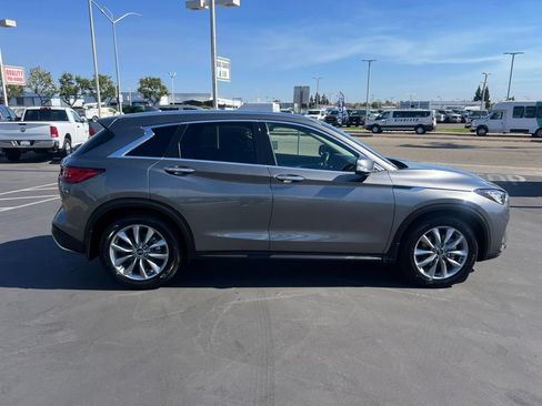 Used 2022 INFINITI QX50 Luxe AWD/4WD image 14