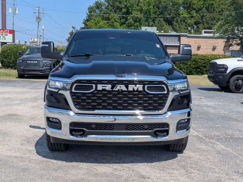Used 2025 RAM 1500 Big Horn AWD/4WD image 2