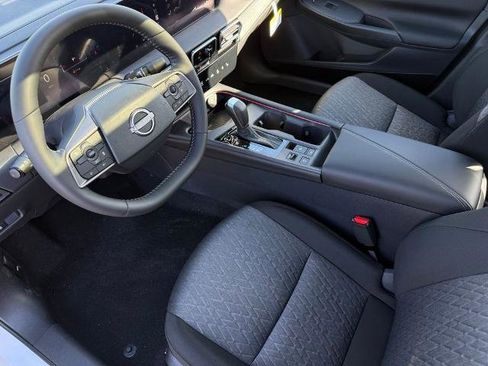New 2026 Nissan Sentra SV w/ SV Convenience Package FWD image 16