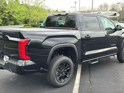 New 2026 Toyota Tundra SR5 w/ SR5 Convenience Package AWD/4WD image 33