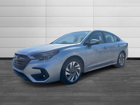 Used 2024 Subaru Legacy Limited AWD/4WD image 7