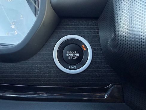 Used 2023 RAM 1500 Limited w/ Body Color Bumper Group image 26