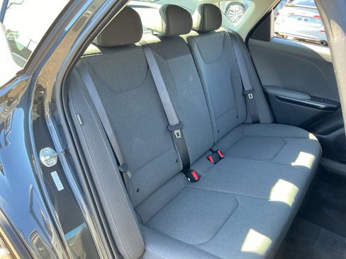 Used 2025 Kia K4 LXS image 20