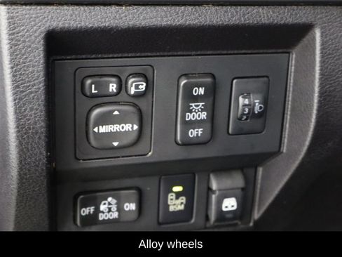 Used 2014 Toyota Tundra Platinum AWD/4WD image 23