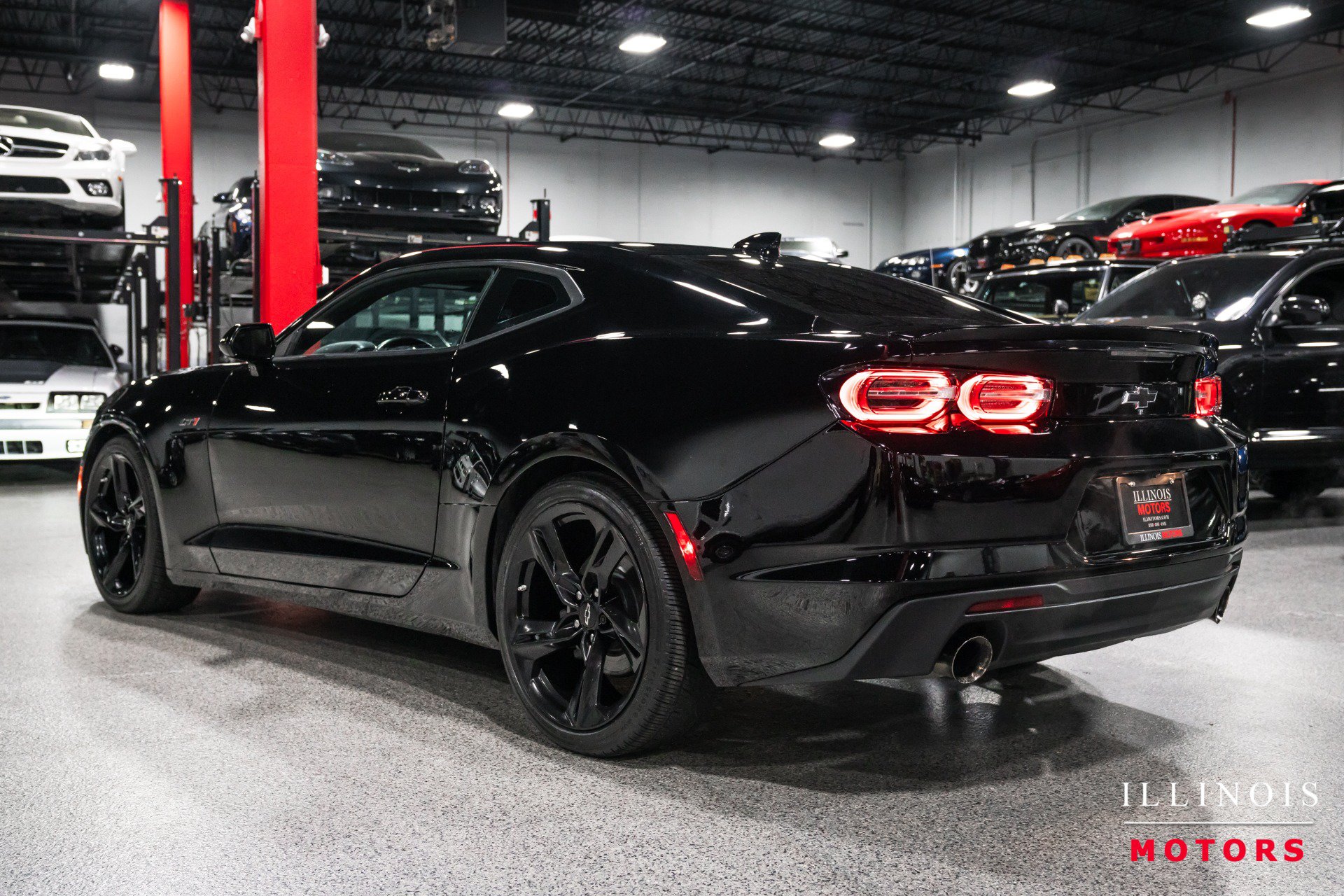 Used 2022 Chevrolet Camaro LT w/ RS Package RWD image 3