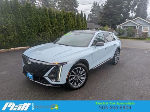 Used 2024 Cadillac Lyriq Sport image 43