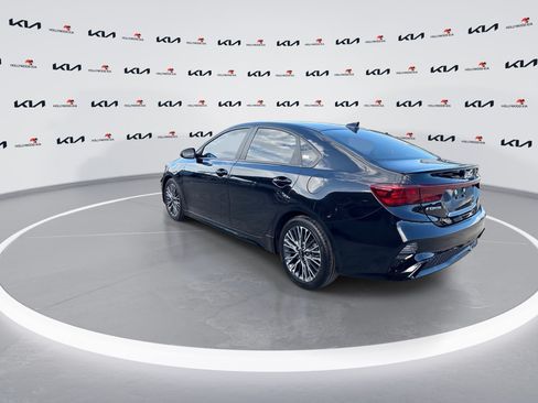 Certified 2024 Kia Forte GT-Line FWD image 6