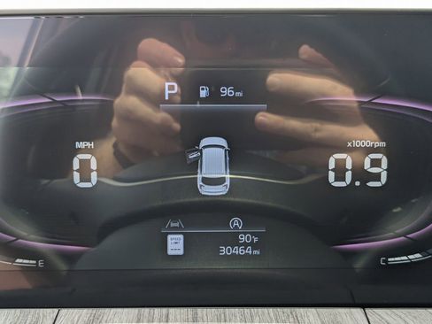 Certified 2024 Kia Telluride EX w/ EX Captain's Chair Package image 37